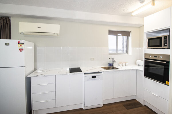 1106 Kitchen
