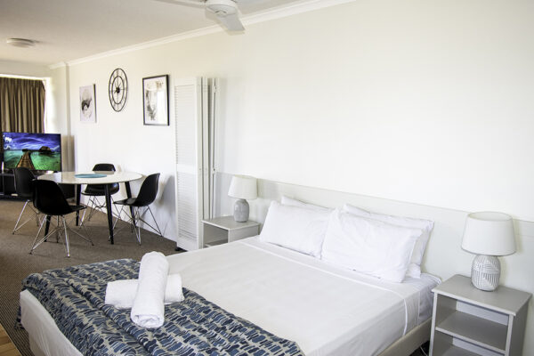 Unit 707 Bed