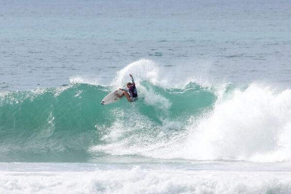 November 15 - 16 Surfing